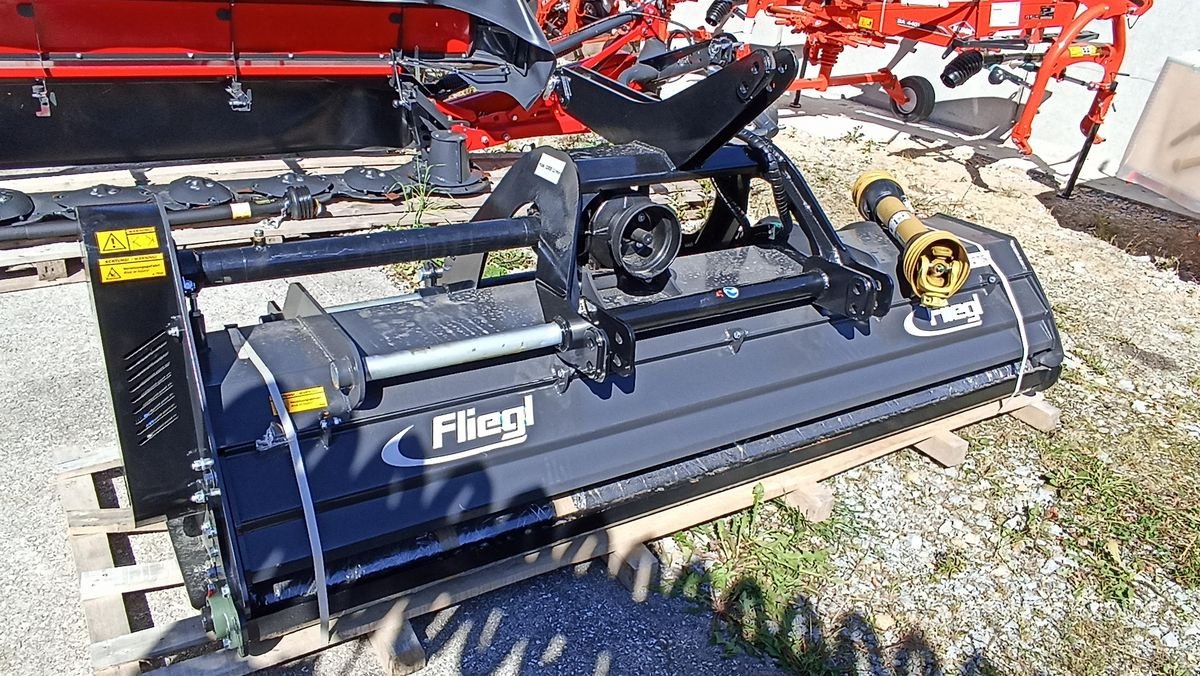 Mulchgerät & Häckselgerät typu Fliegl »SM TORNADO 2750«, Neumaschine v Grünbach (Obrázek 4)